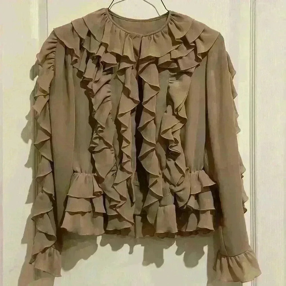 Vintage 1980s Ruffle Galore Blouse **No Tag**Fits Like‎ a Small** - Picture 6 of 12
